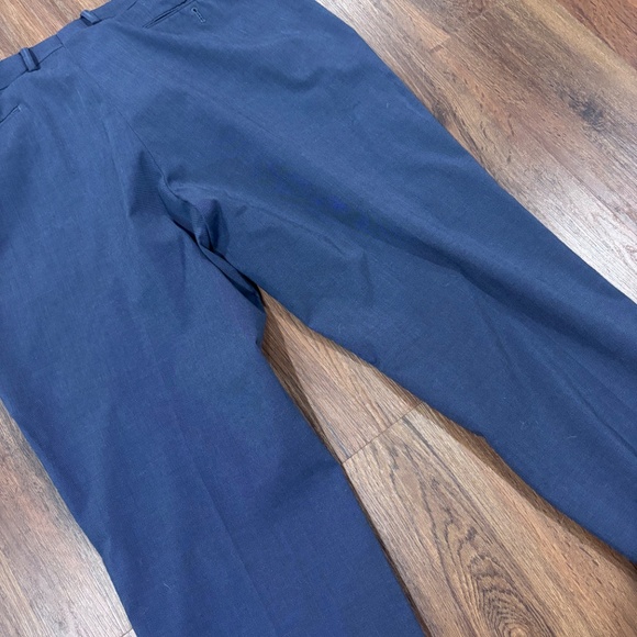 Alfani Slim Fit Men's Suit Preowned Blue Jacket 46R Pants 38x32 - Picture 11 of 14
